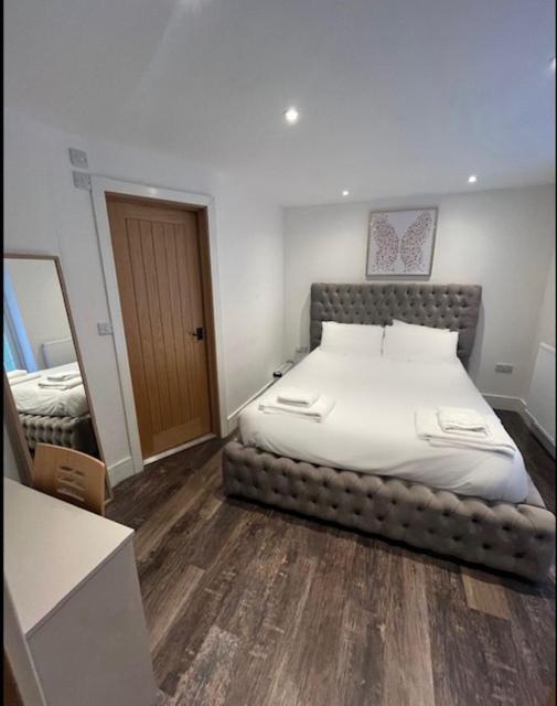 The Birch Lodge Located In Pegsdon Hexton Екстер'єр фото